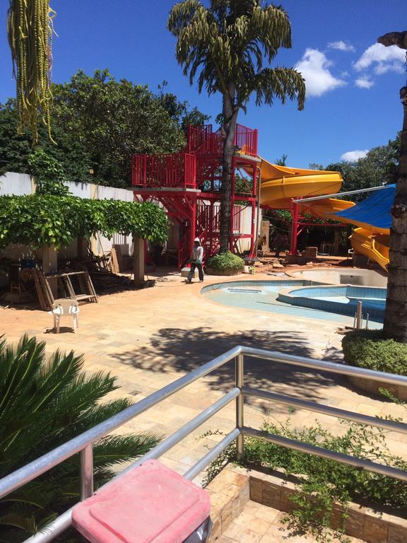 Apartamento Caldas Novas Bagian luar foto